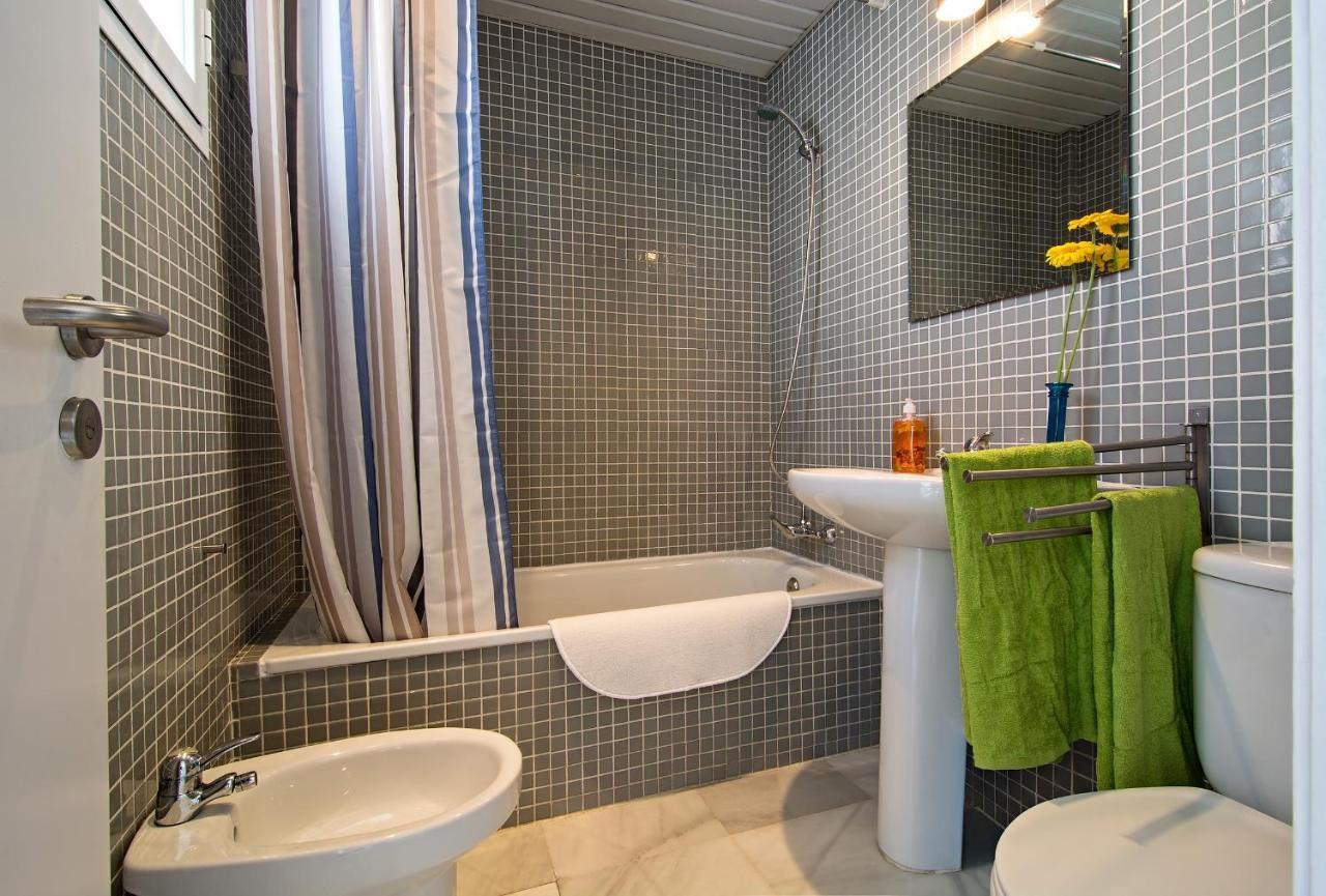 Descubrehome Sol Town Center Private Terrace Sevilha Quarto foto